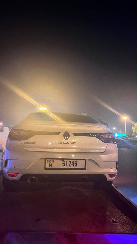 2020 Renault Megane thumbnail 3
