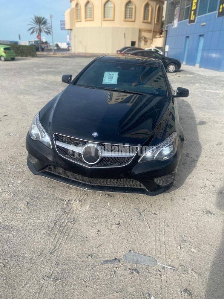 2017 Mercedes-Benz E-Class Coupe thumbnail 2