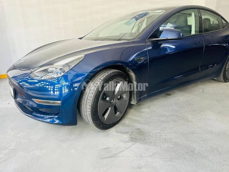 2023 Tesla Model 3 thumbnail 5