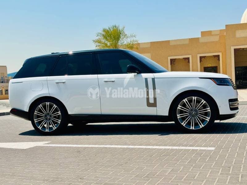 2023 Land Rover Range Rover thumbnail 5