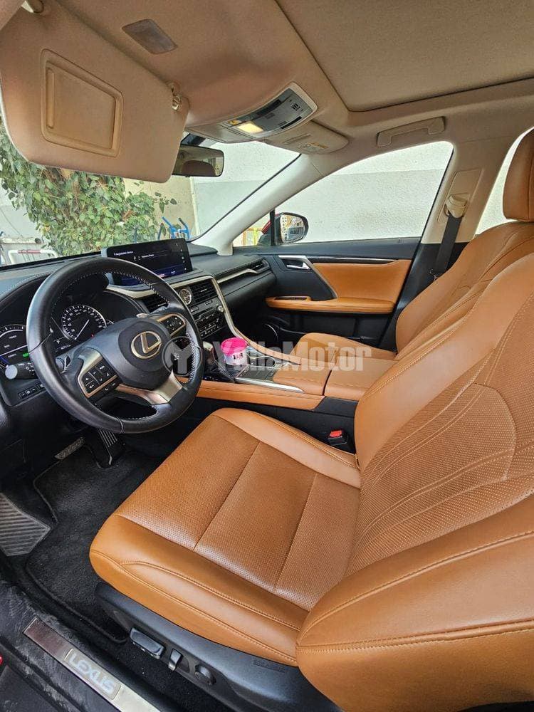 2020 Lexus RX Series thumbnail 4