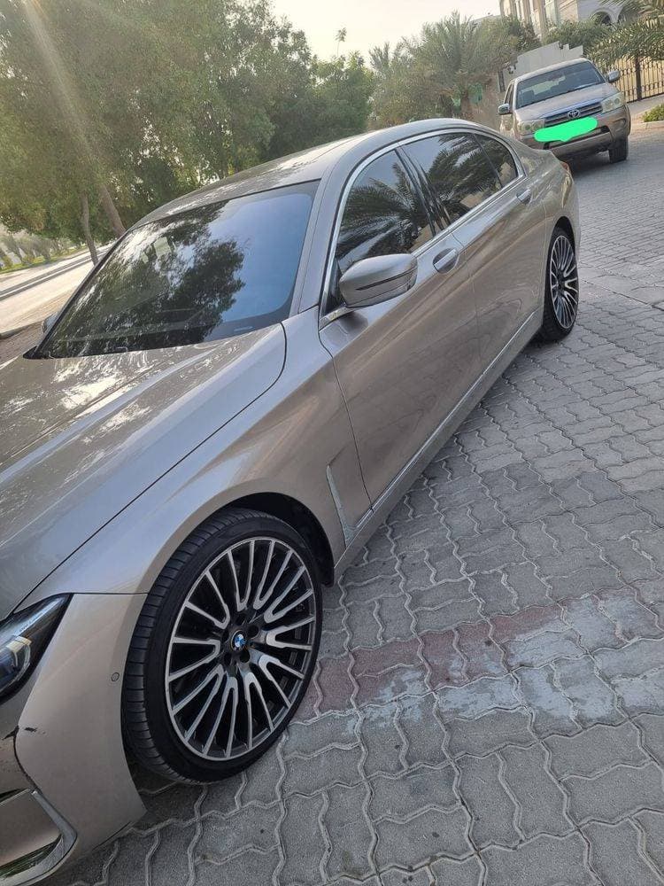 2020 BMW 7 Series thumbnail 7