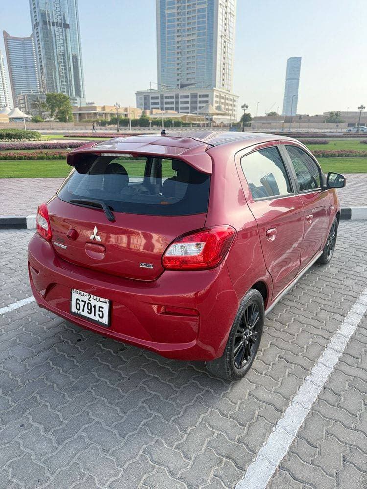 2020 Mitsubishi Mirage thumbnail 4