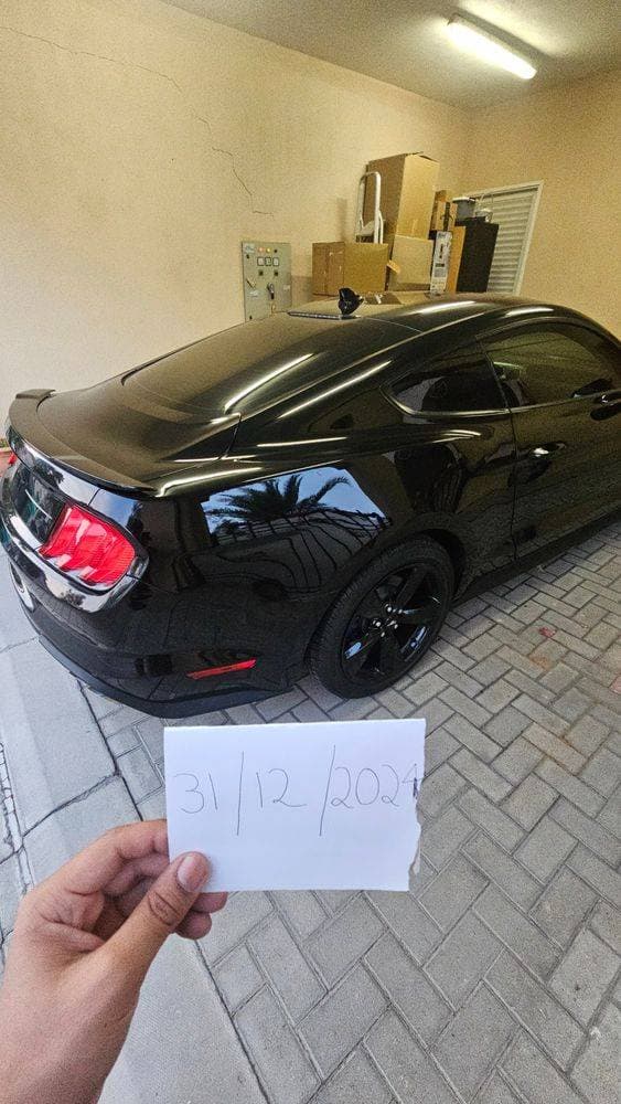 2023 Ford Mustang V8 Coupe thumbnail 10