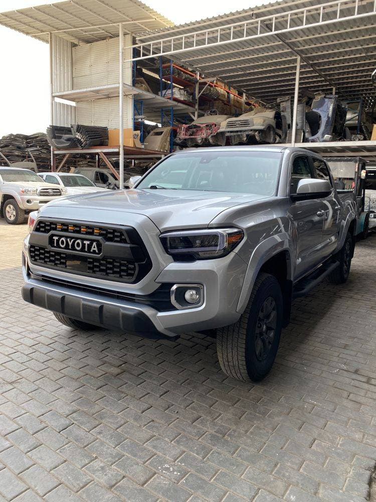 2019 Toyota Tacoma thumbnail 7