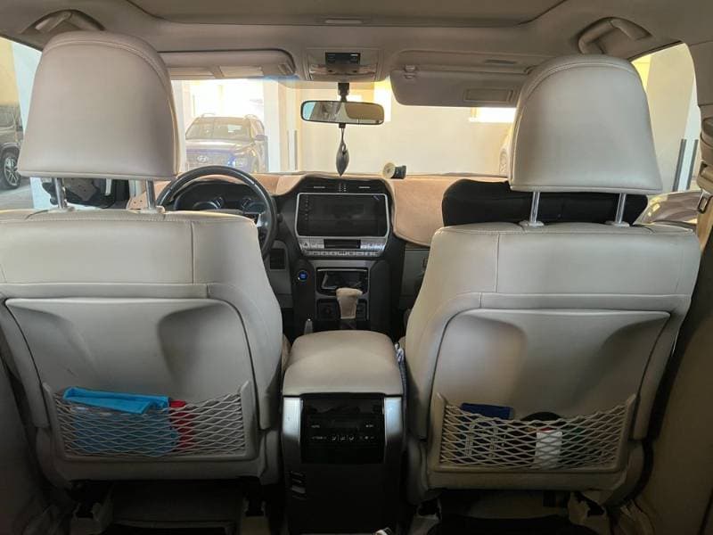 2020 Toyota Land Cruiser Prado thumbnail 4