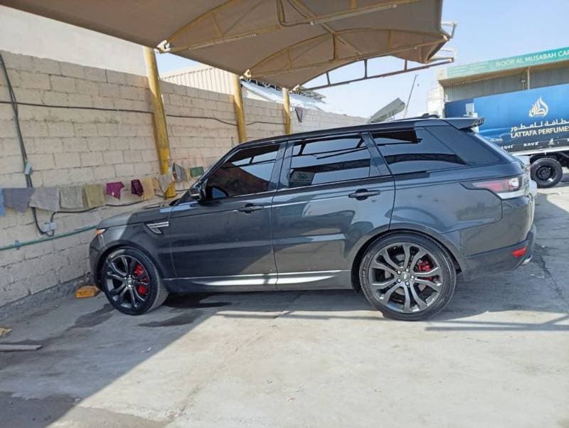 2016 Land Rover Range Rover Sport thumbnail 2