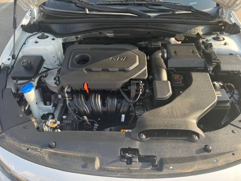 2020 Kia Optima thumbnail 9