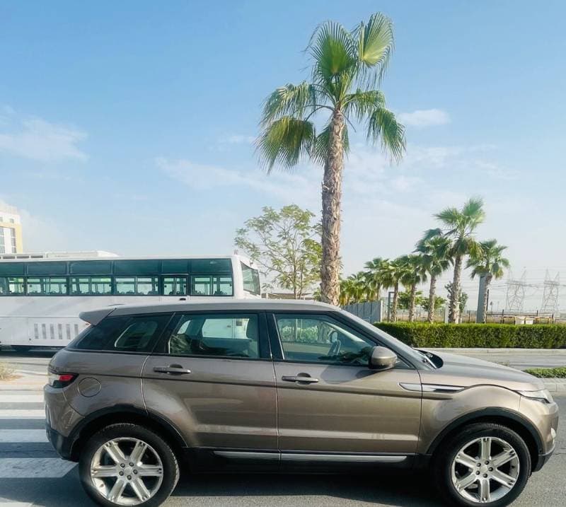 2015 Land Rover Range Rover Evoque thumbnail 2