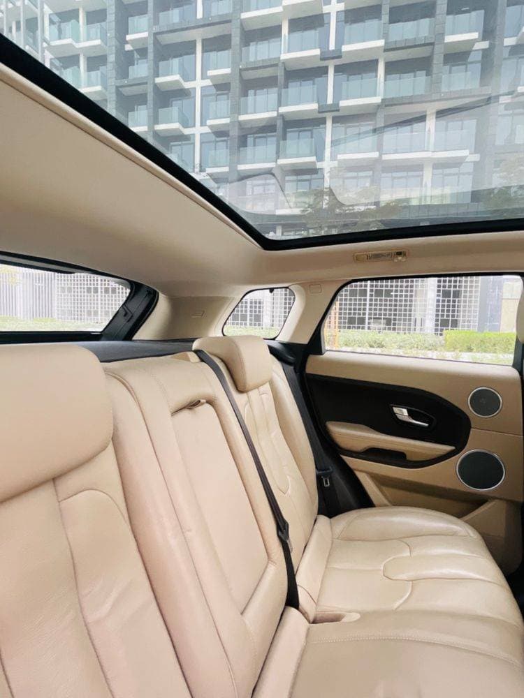 2015 Land Rover Range Rover Evoque thumbnail 6