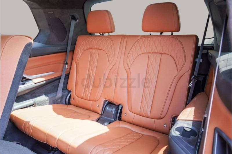 2024 BMW X7 thumbnail 8