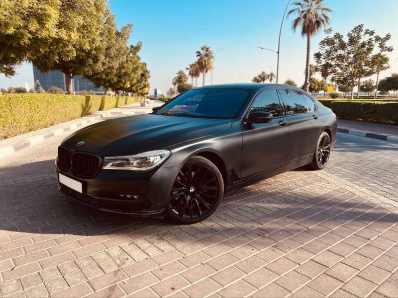 2017 BMW 7 Series thumbnail 5