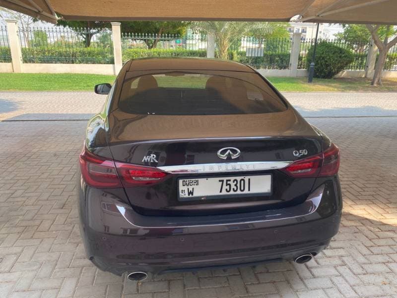 2018 Infiniti Q50 thumbnail 3