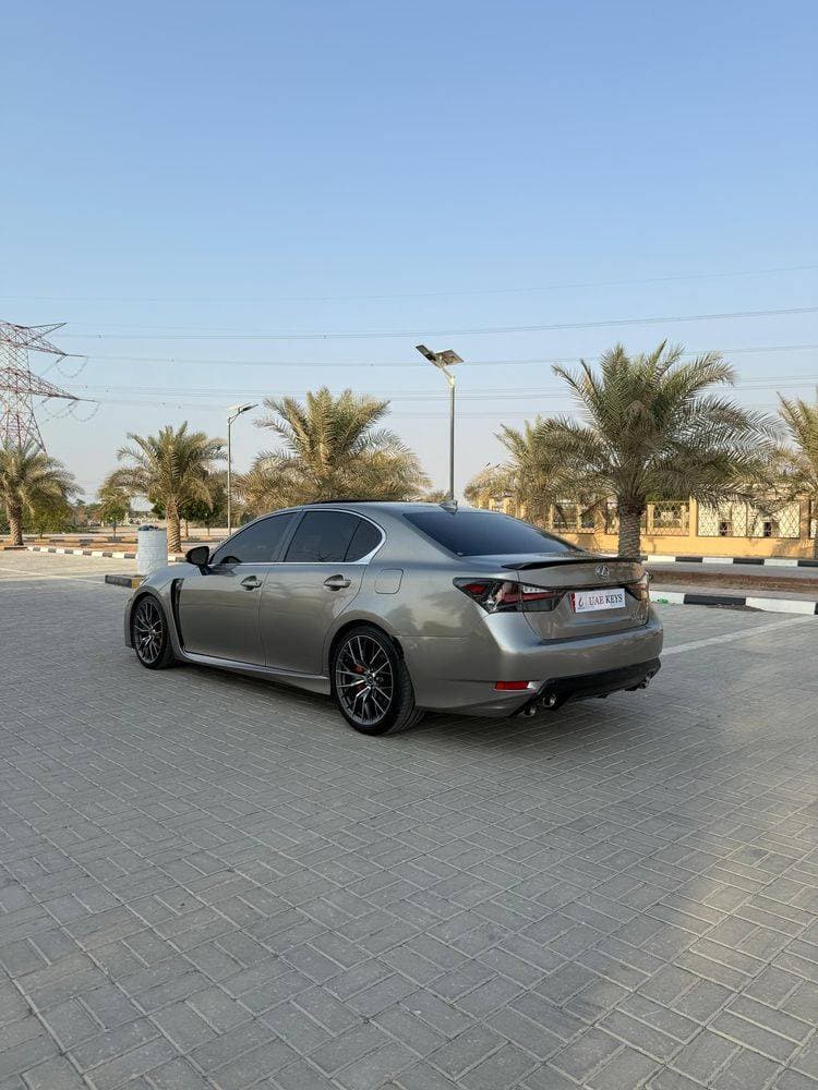 2016 Lexus GS thumbnail 3
