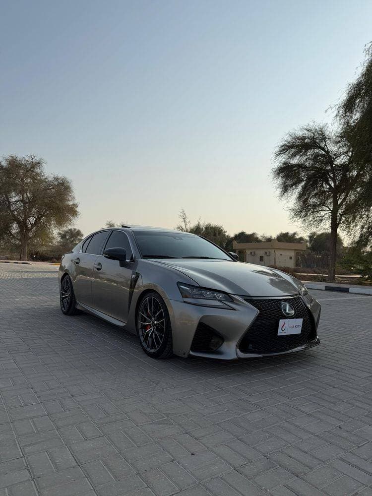 2016 Lexus GS thumbnail 2