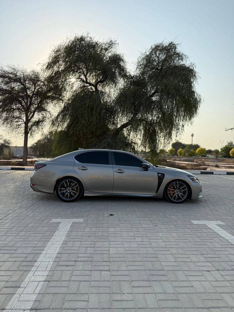 2016 Lexus GS thumbnail 4