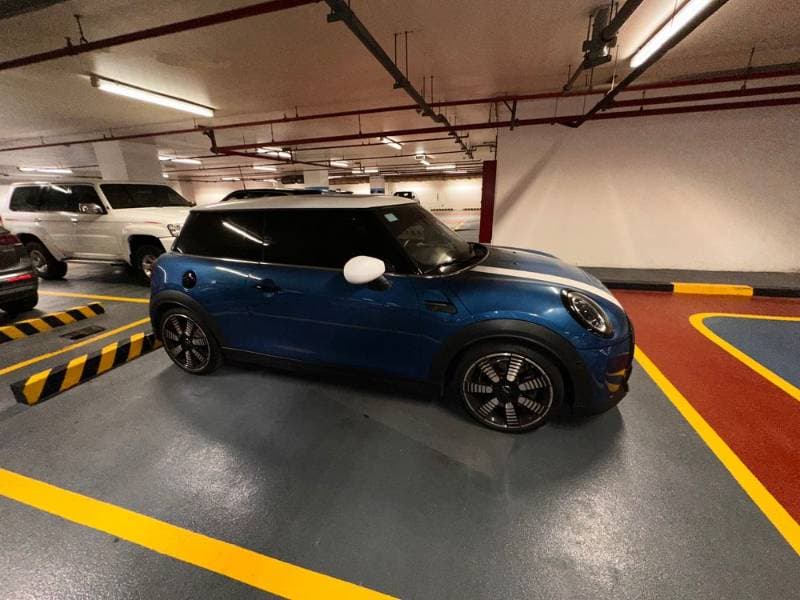 2023 Mini Cooper S thumbnail 2