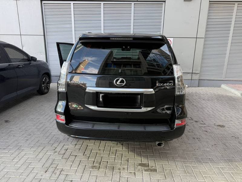 2023 Lexus GS 460 thumbnail 3