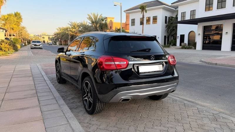 2016 Mercedes-Benz GLA thumbnail 6