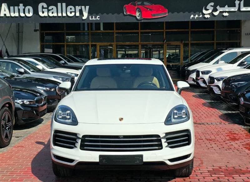 2018 Porsche Cayenne thumbnail 4