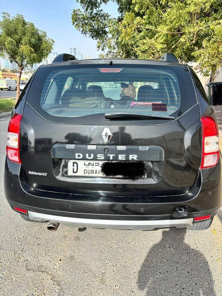 2016 Renault Duster thumbnail 2