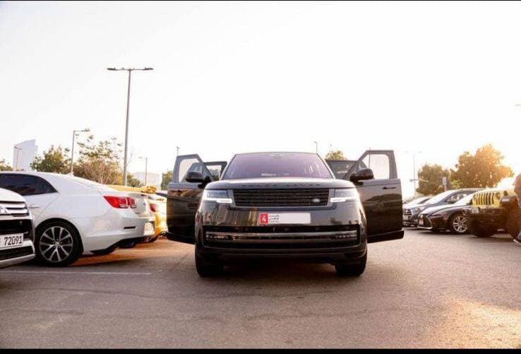 2023 Land Rover HSE V8 thumbnail 2