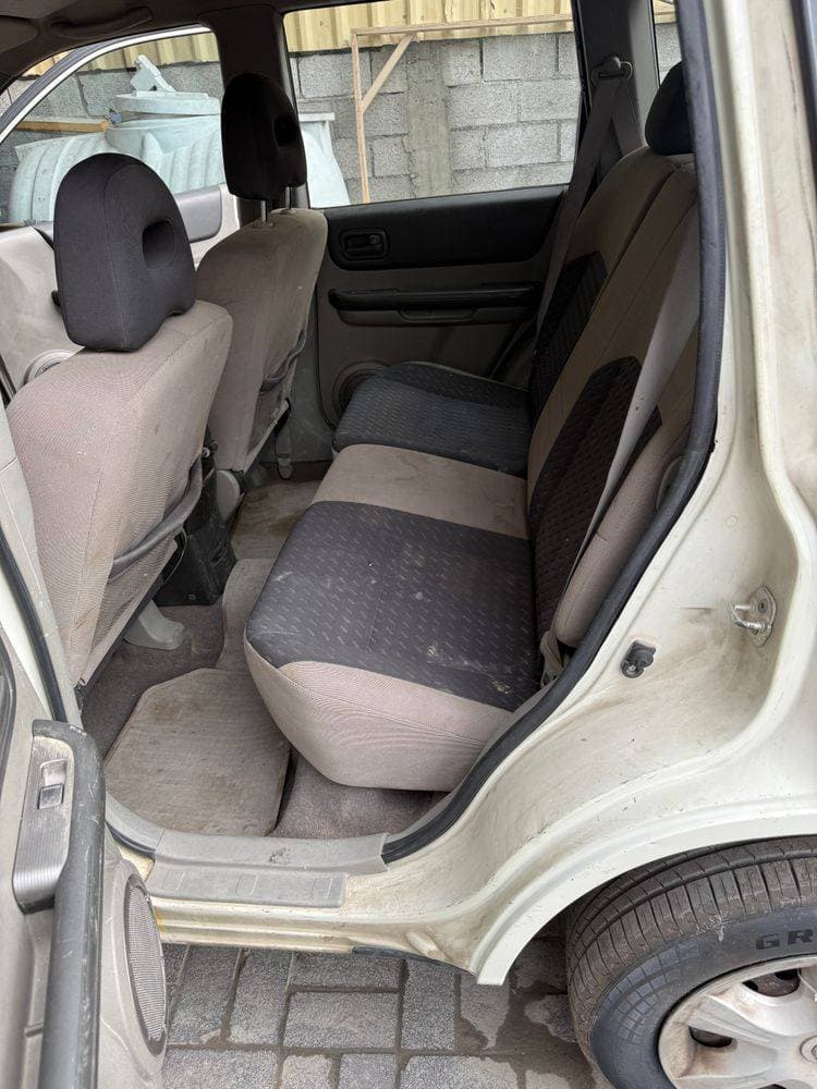 2010 Nissan X-Trail thumbnail 7