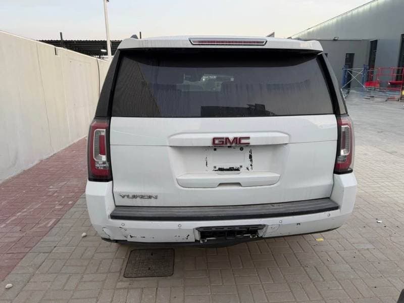 2017 GMC Yukon thumbnail 5