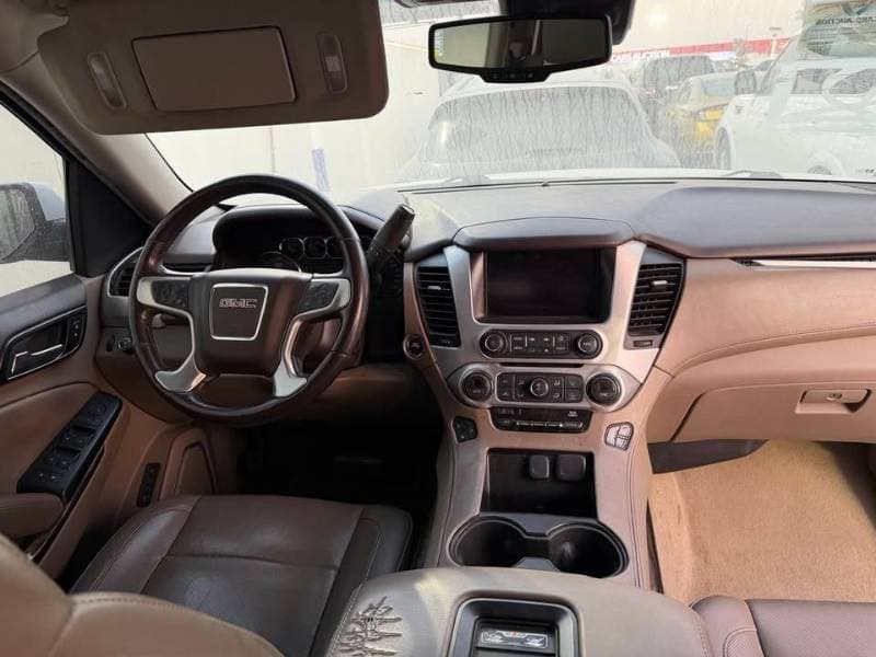 2017 GMC Yukon thumbnail 7