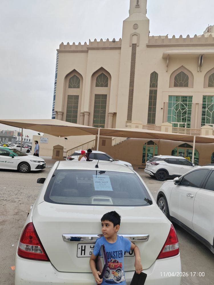 2008 Nissan Tiida thumbnail 2