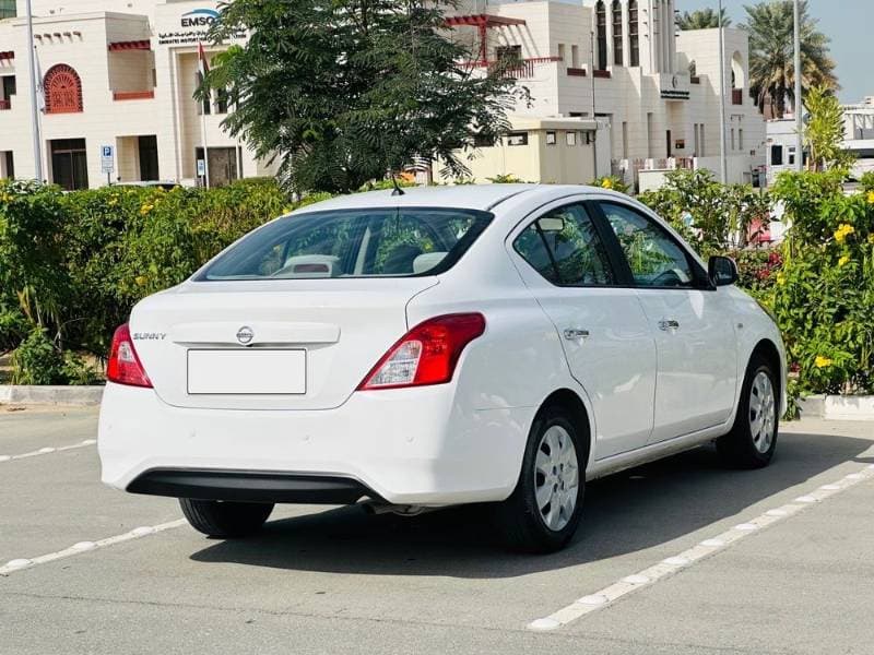 2023 Nissan Sunny thumbnail 6