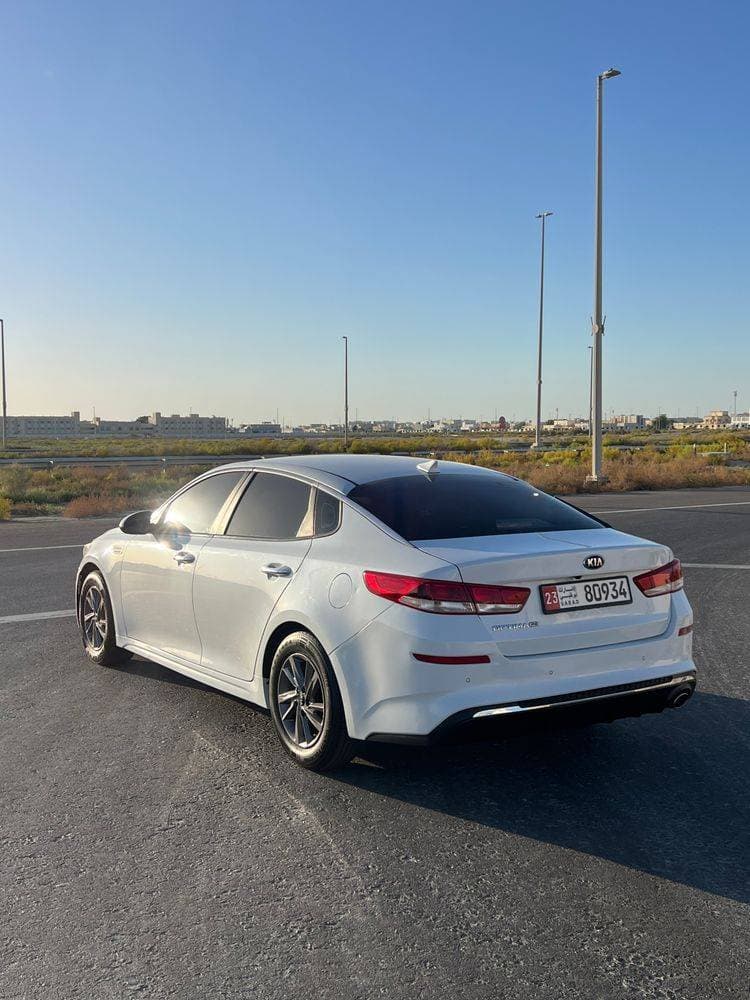 2020 Kia K5 thumbnail 4