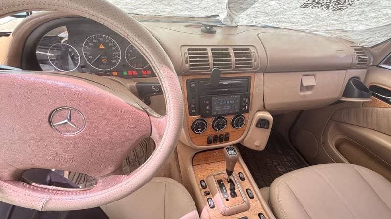 2005 Mercedes-Benz M-Class thumbnail 3