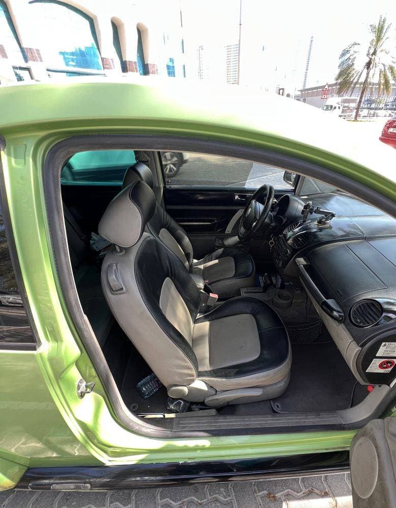 2005 Volkswagen Beetle thumbnail 5