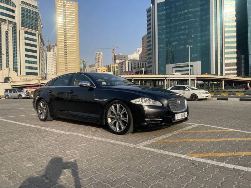 2012 Jaguar XJ thumbnail 3