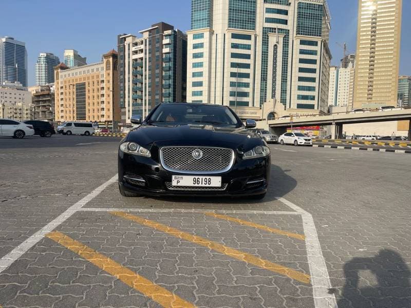 2012 Jaguar XJ thumbnail 5