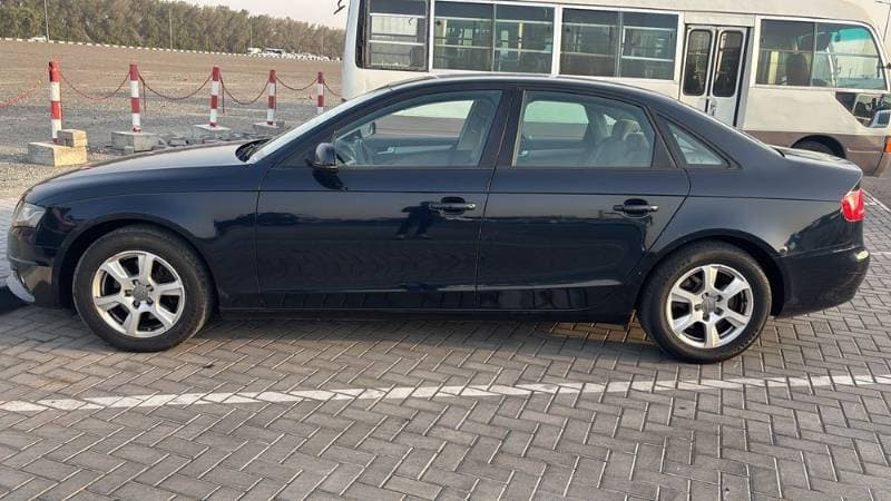 2011 Audi A4 thumbnail 2