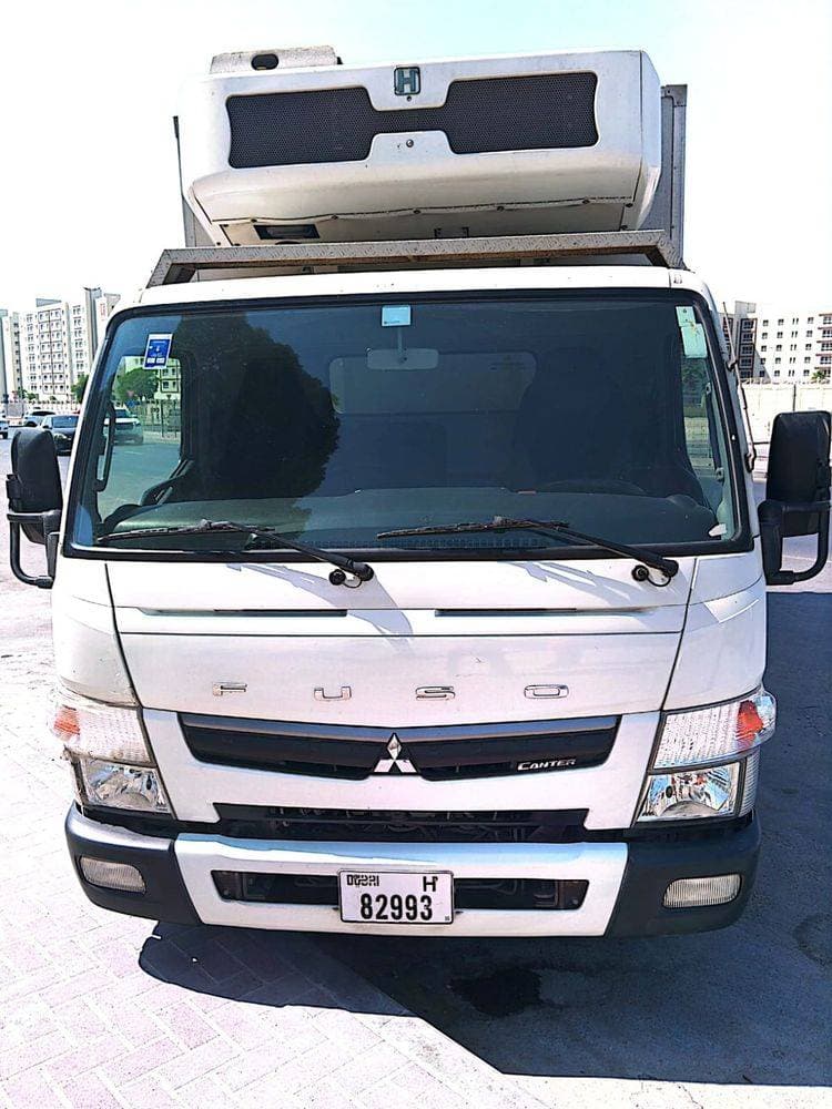 2021 Mitsubishi Canter thumbnail 6