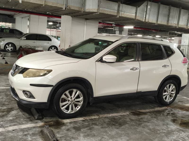 2017 Nissan X-Trail thumbnail 2