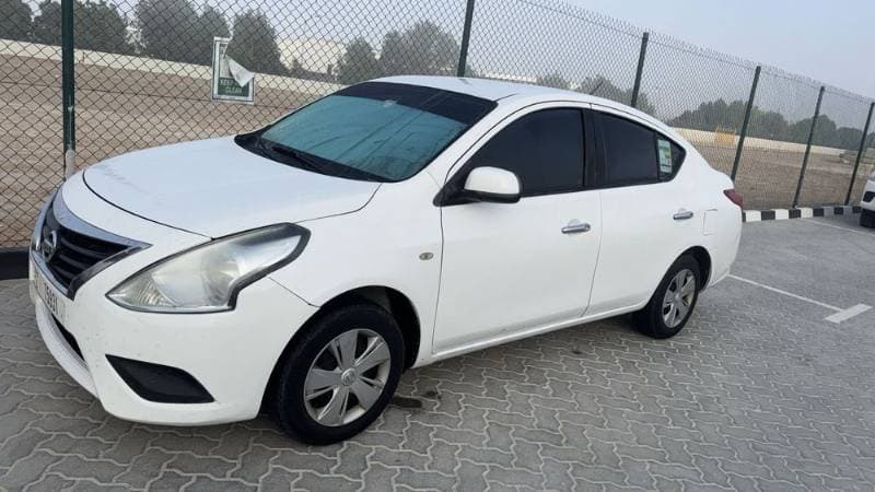 2020 Nissan Sunny thumbnail 3