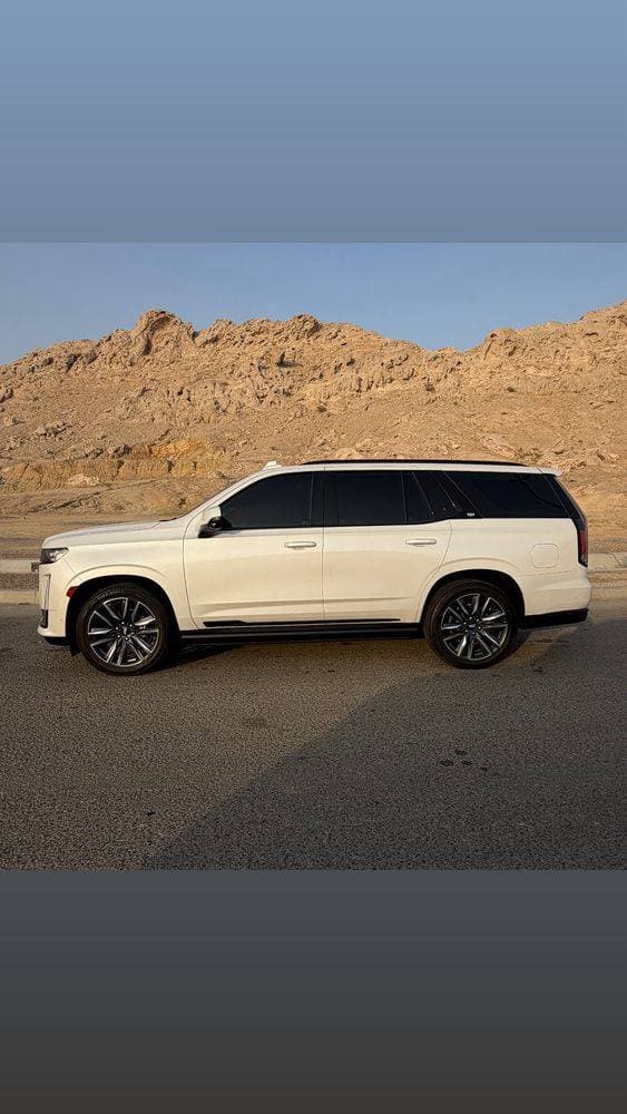 2022 Cadillac ESCALADE