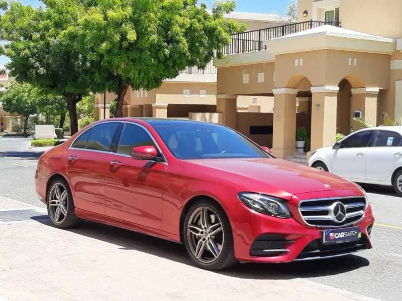 2019 Mercedes-Benz E-Class Saloon thumbnail 3
