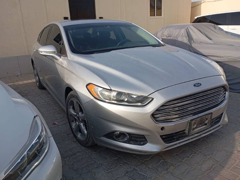 2014 Ford Fusion thumbnail 2