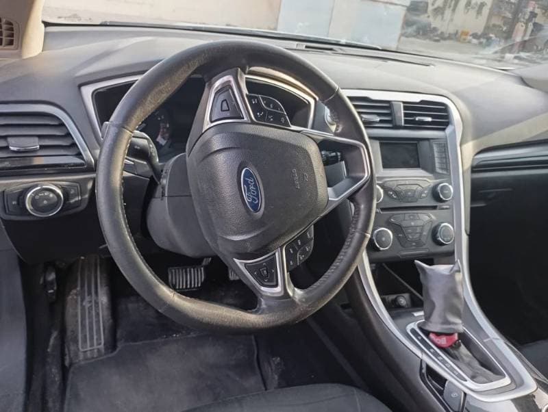 2014 Ford Fusion thumbnail 5