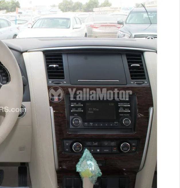 2016 Nissan Patrol thumbnail 3