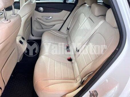 2019 Mercedes-Benz GLC-Class thumbnail 3