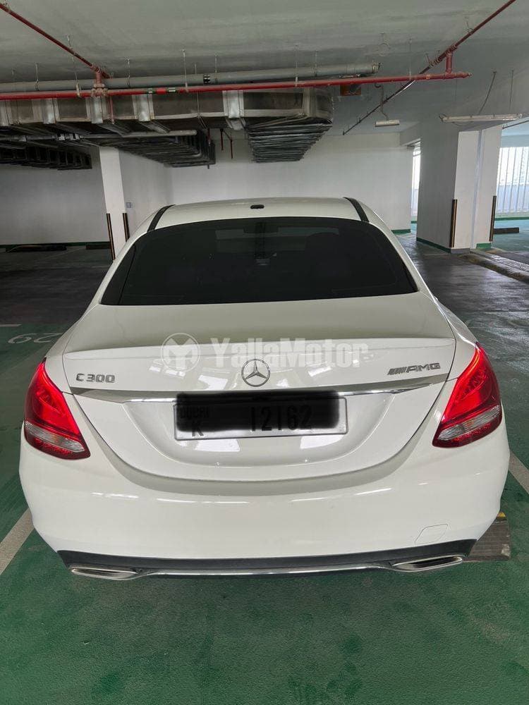 2018 Mercedes-Benz C-Class thumbnail 2