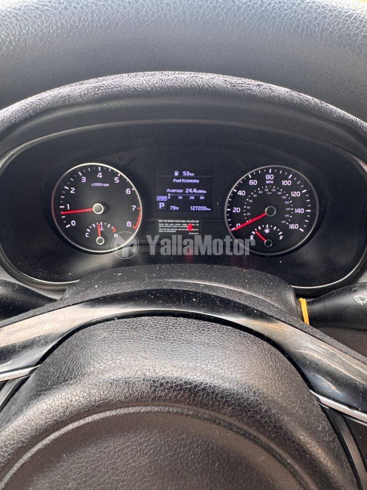 2020 Kia Sportage thumbnail 2