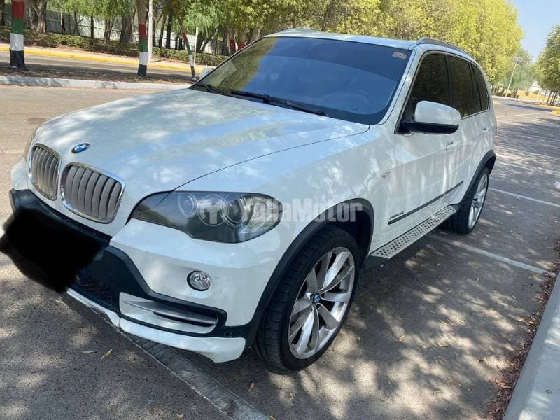 2009 BMW X5 M