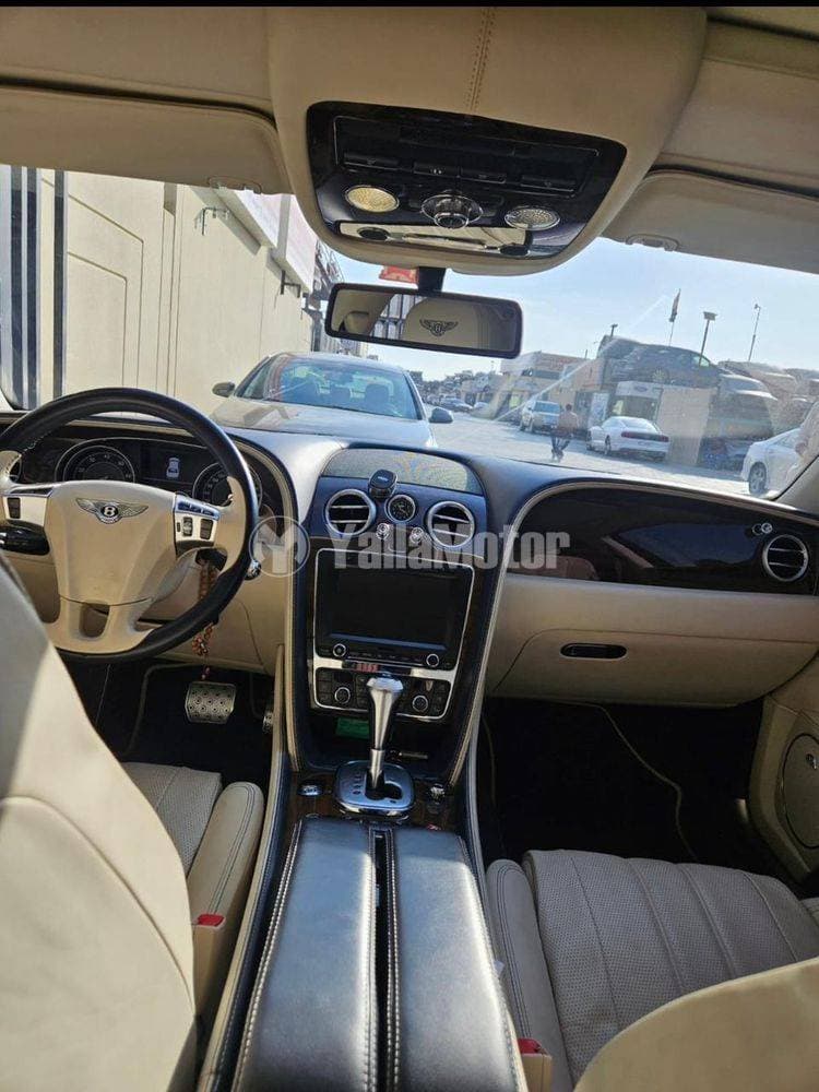 2014 Bentley Flying Spur thumbnail 3